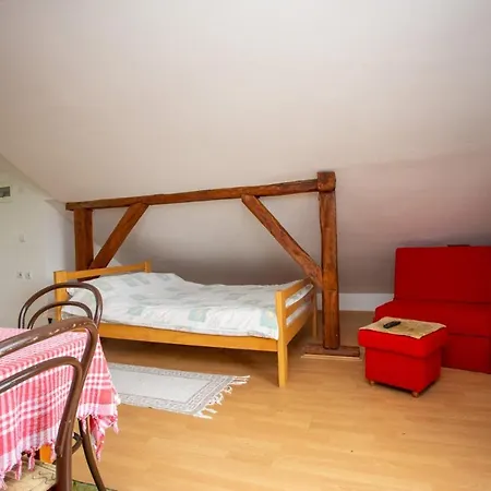 Stanojevic Апартаменты