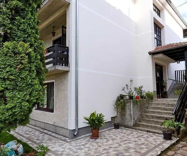 Stanojevic Apartment *