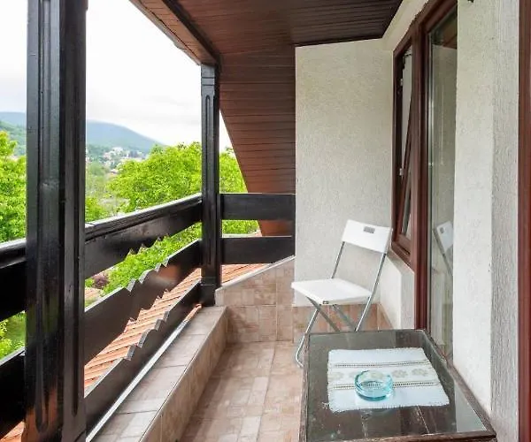 Stanojevic Апартаменты